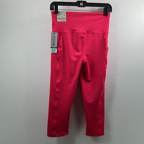 ID Ideology High-Rise Cropped Leggings Watermelon Pop Size S NWT - Picture 3 of 10